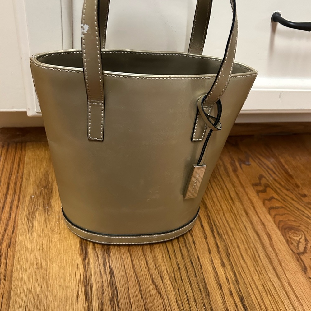 Burberry Gold Tote Bag - Picture 2 of 6